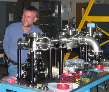 X-ray Czerny Turner Monochromator for extreme UV and soft x-rays